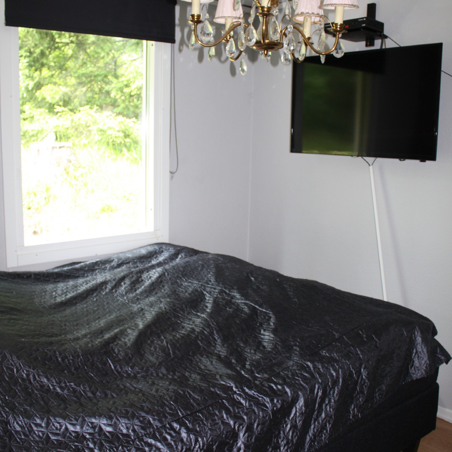 Sovrum 1 dubbelsng/ Bed room 1 double bed 