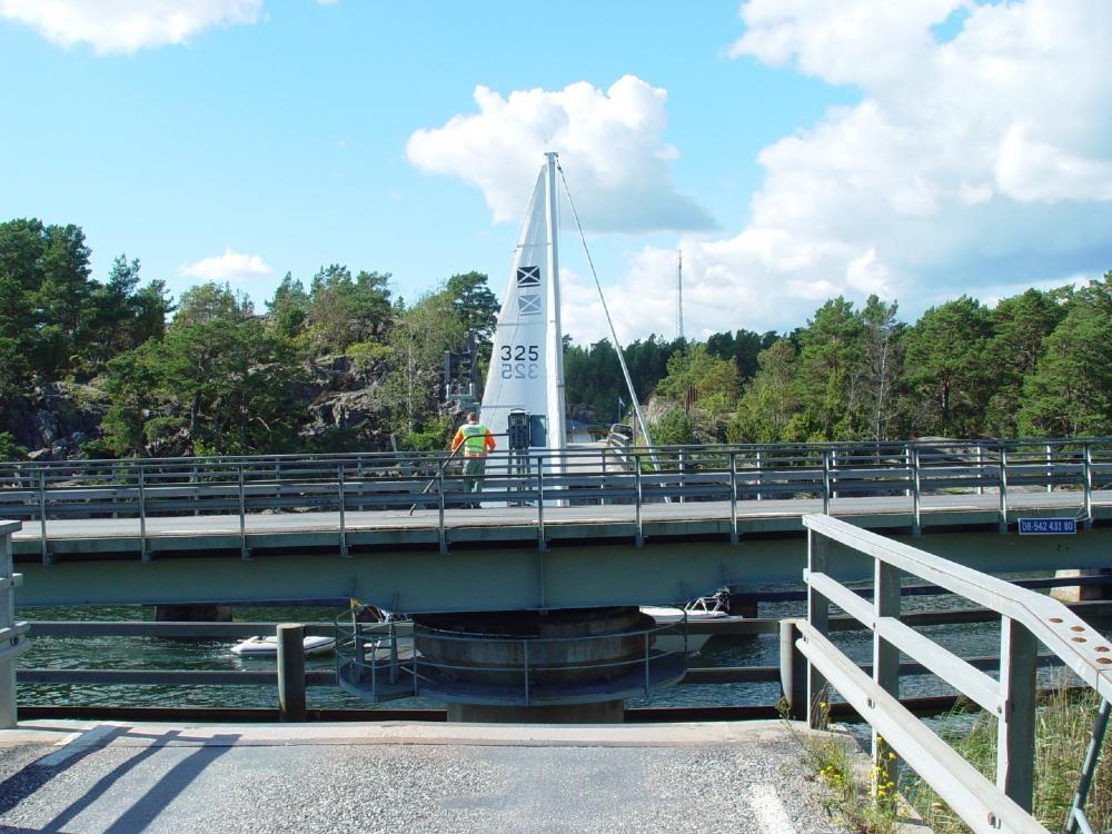 Broöppning Klintsundet