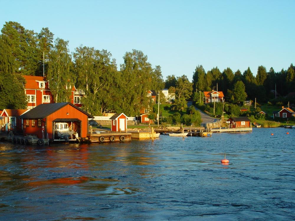 Laggarsvik i kvällssolen