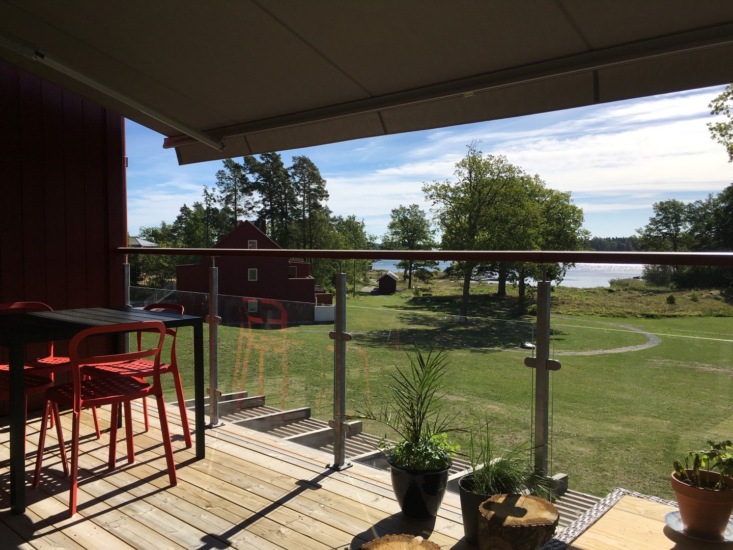 Sommarviken Sea View, Ljuster