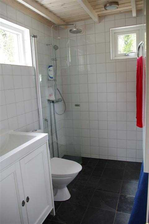 Badrum n.v / Bath room first floor