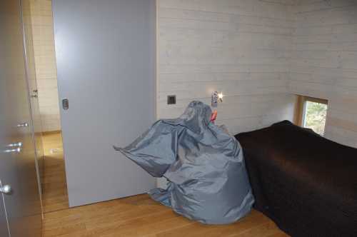 Sovrum 2; i detta rum kommer det att finnas en våningssäng/ Bed room 2 ; in this room it will be a bunk bed
