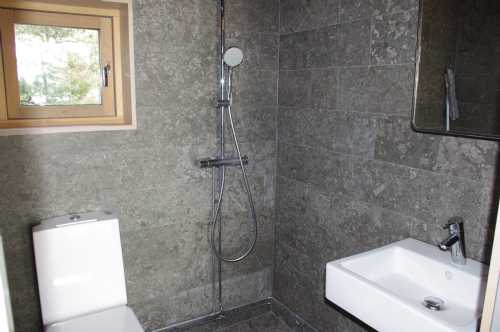 Badrum /Bath room