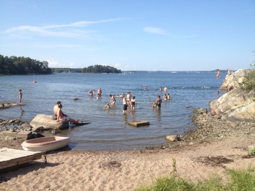 Områdets badstrand/ Area beach