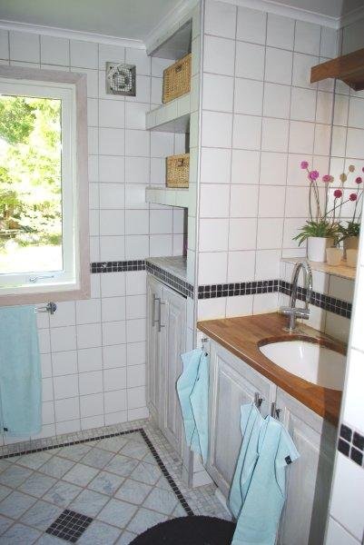 Badrum 1 / Bathroom 1