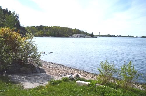 Stranden nedanfr huset/ Beach down the houe 