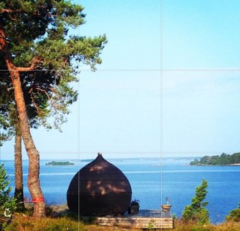 Uteplats vid havet/ Beach area 