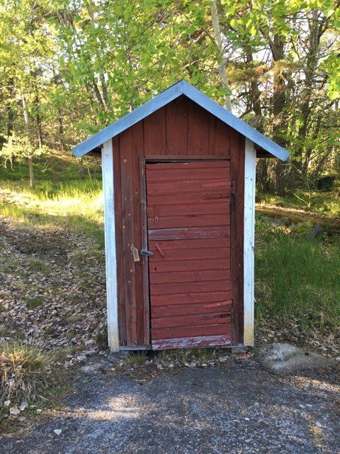 TC/ Combustion toilet