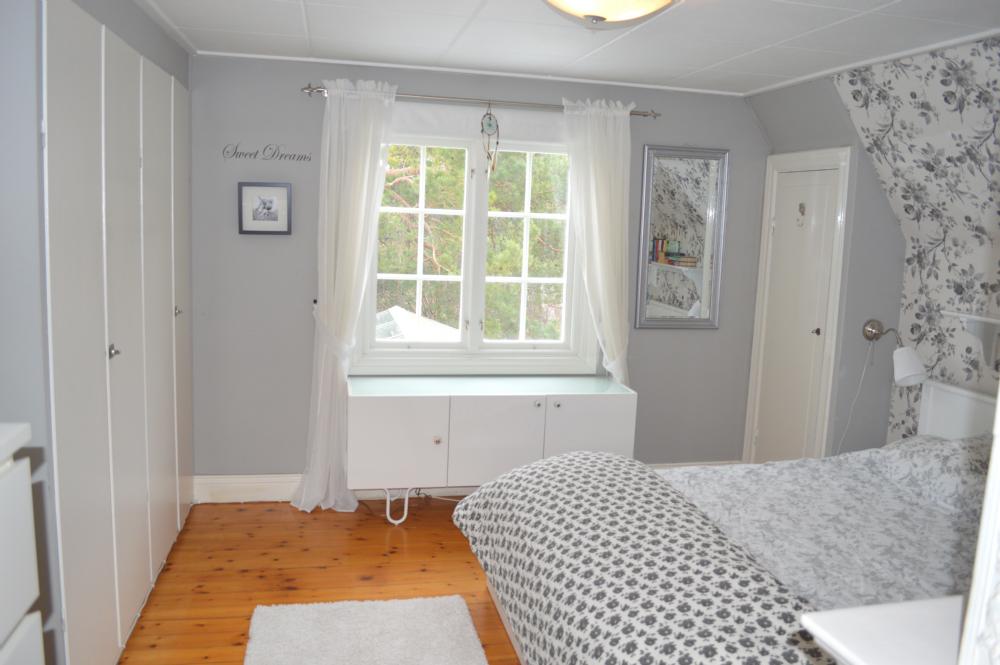 Sovrum 1/ Bed room 1