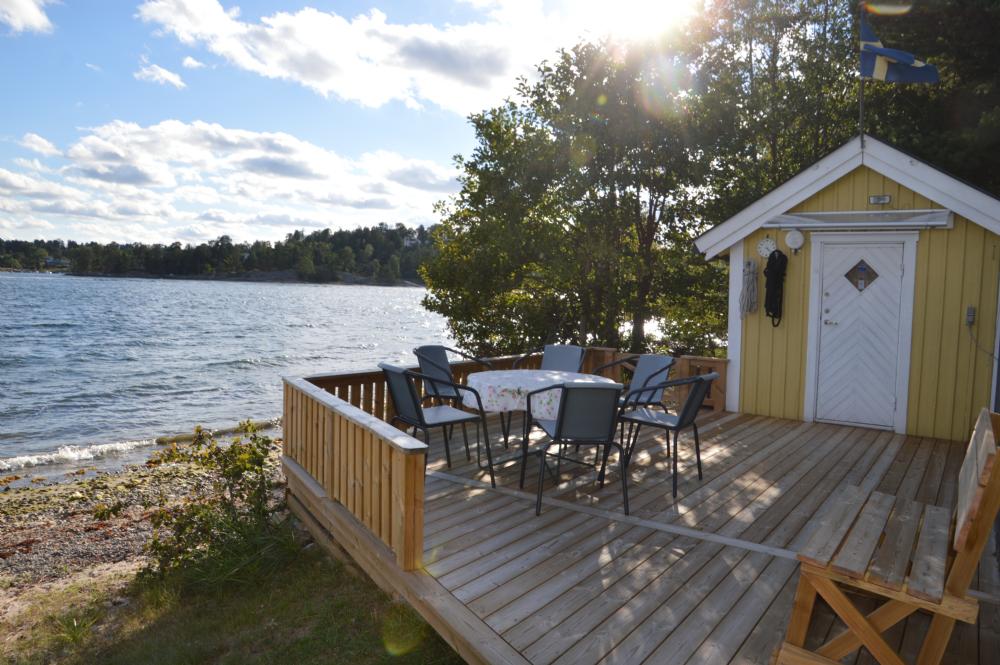 Sjbod med altandck/ boathouse with terrace deck 