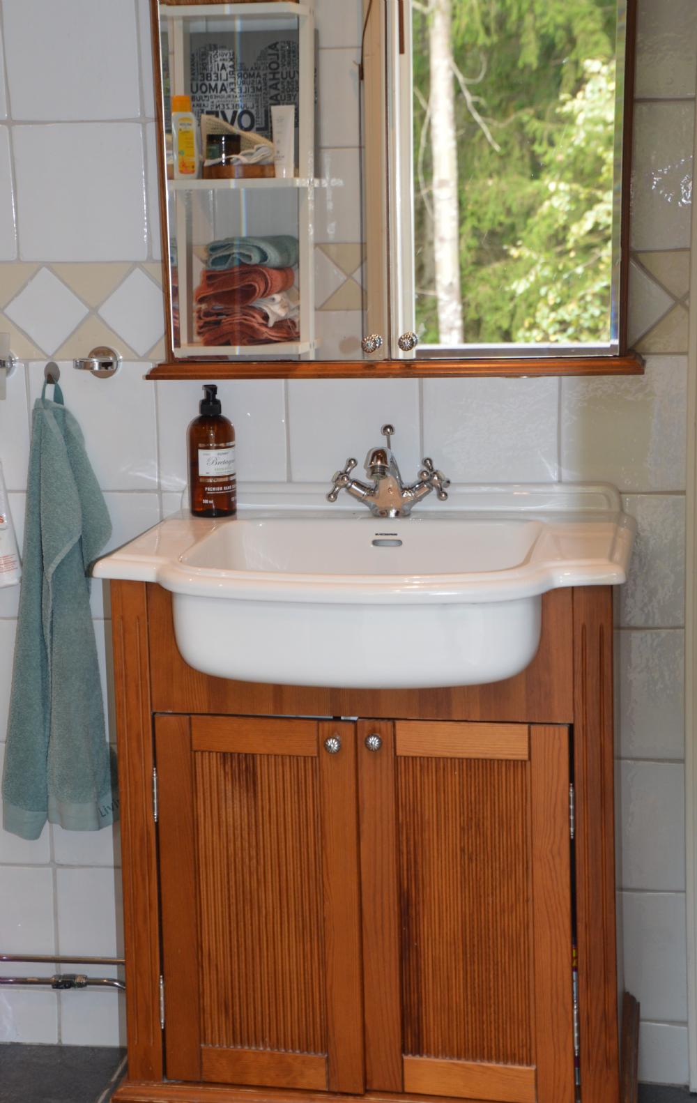 Badrum 2/ Bath room 2