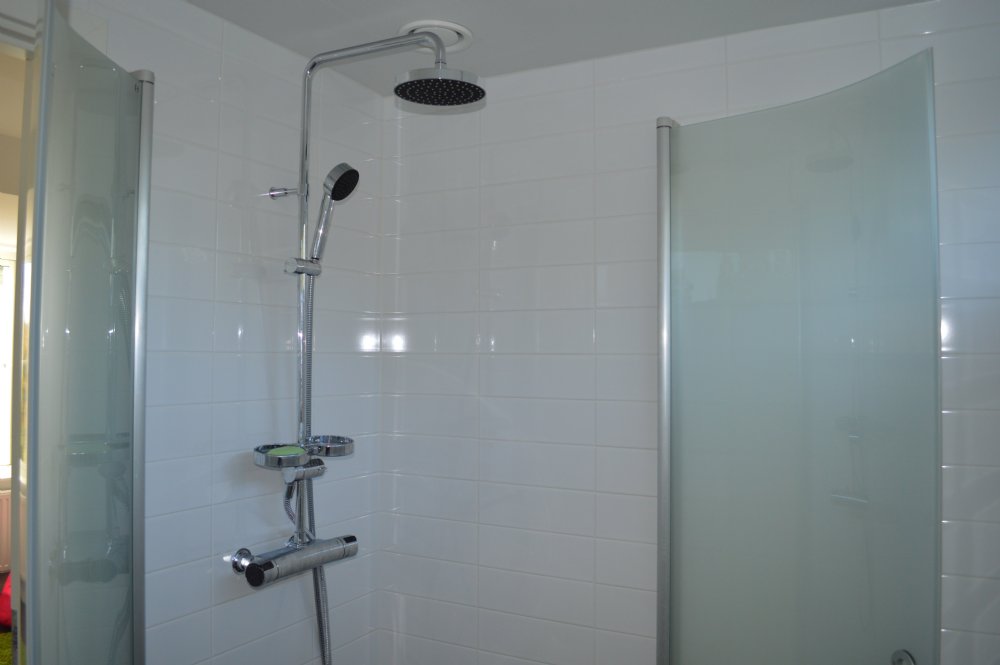 Badrum ö.v/ Bath room upper floor
