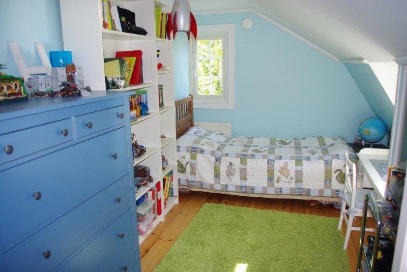 Sovrum 2 / Bedroom 2