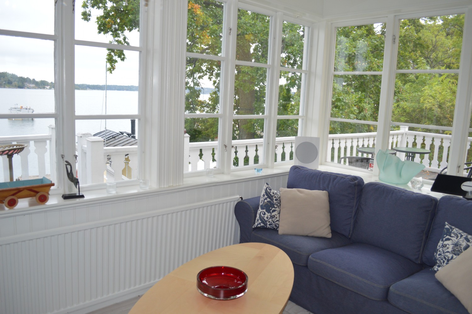 Glasveranda n.v/ entrance floor glazed porch