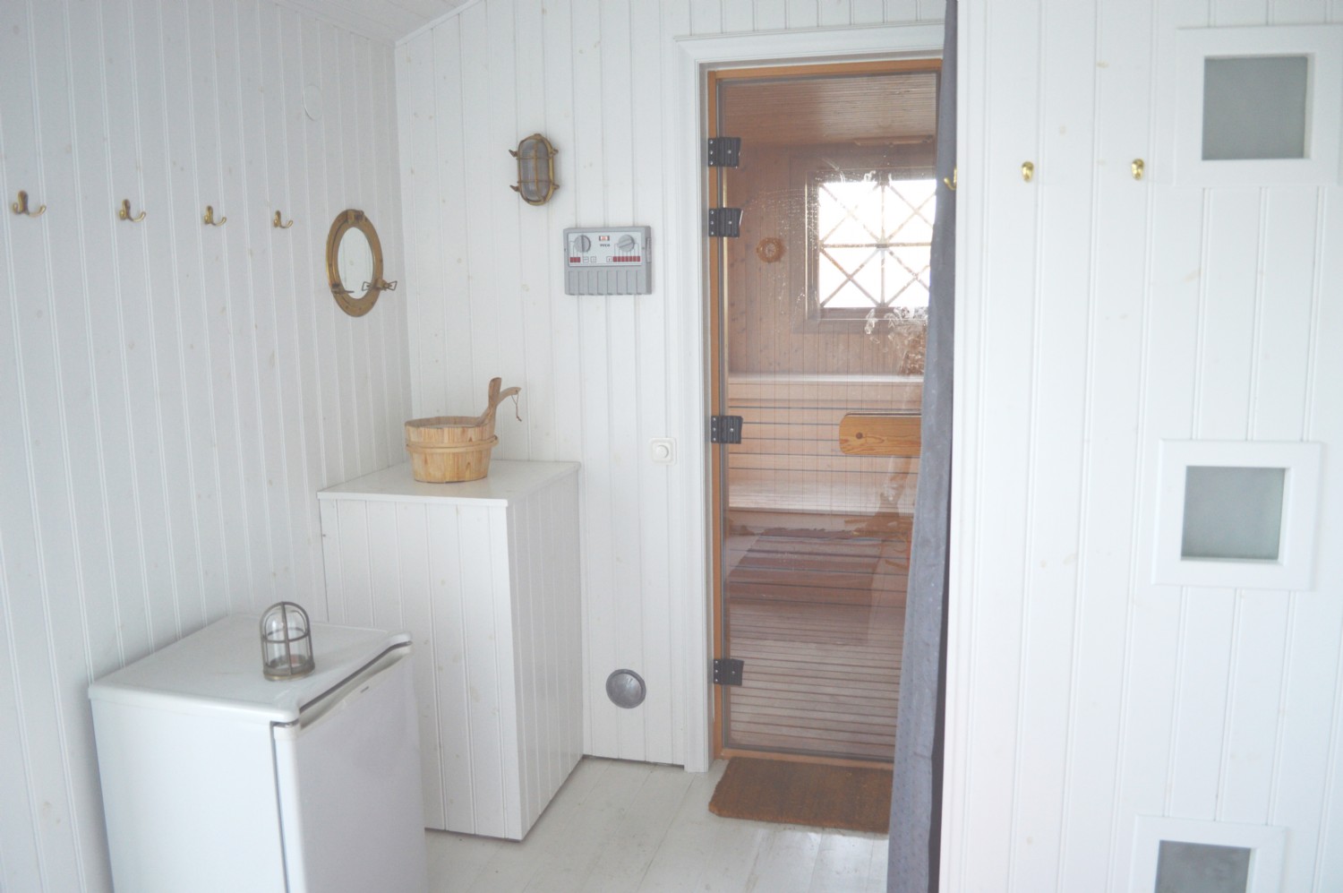 Sjöbastu/ Sauna by the sea