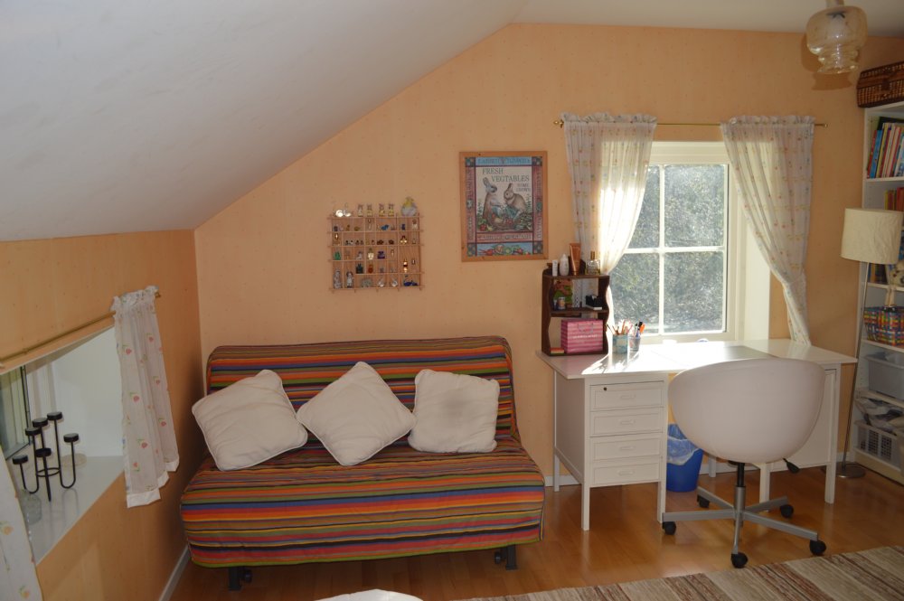 sovrum 2/ bed room 2