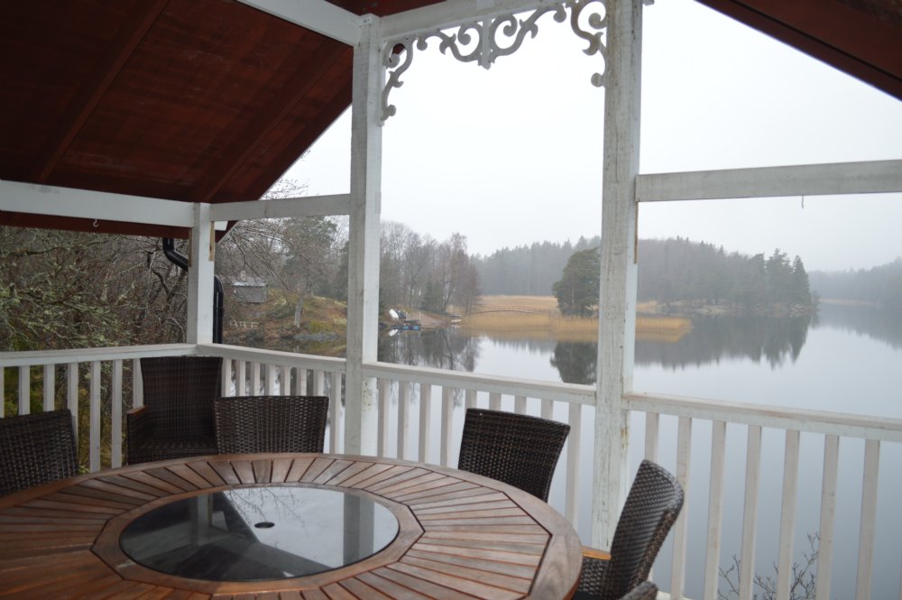 Balkong utanför sovrum / Balcony outside bedroom