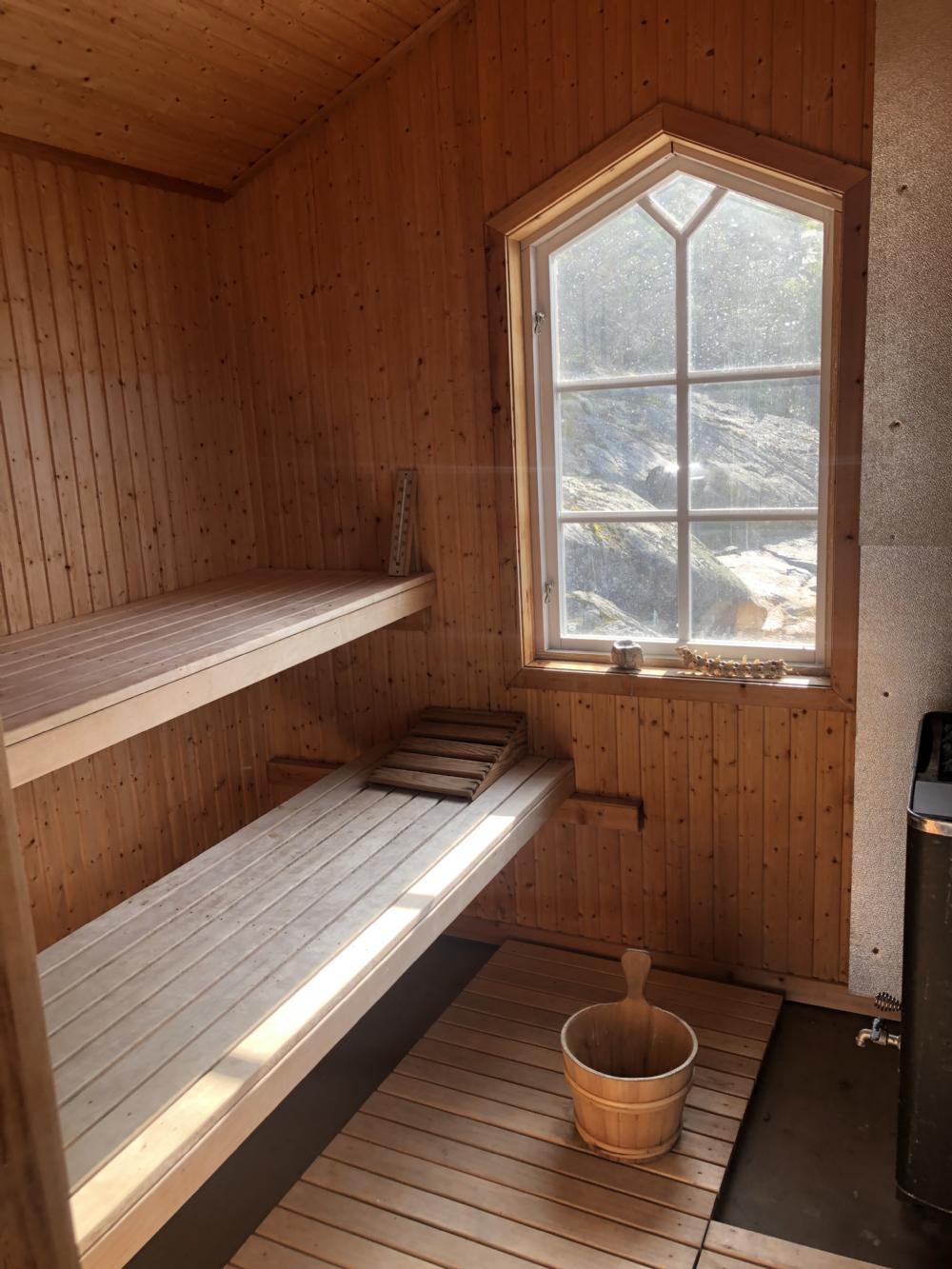 Vedeldad bastu/ Wooden heated sauna 