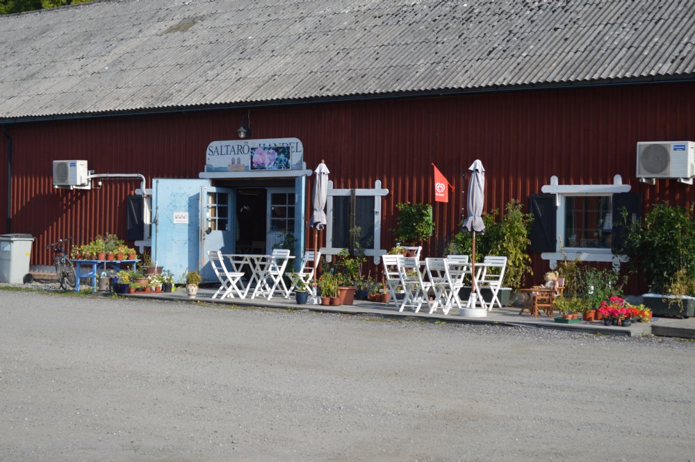 Saltarö Gård café
