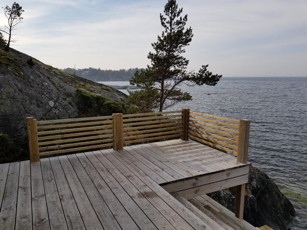 Bastudck/ Terrace outside the sauna 