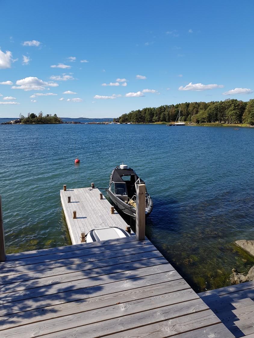 Privat brygga/ Private jetty