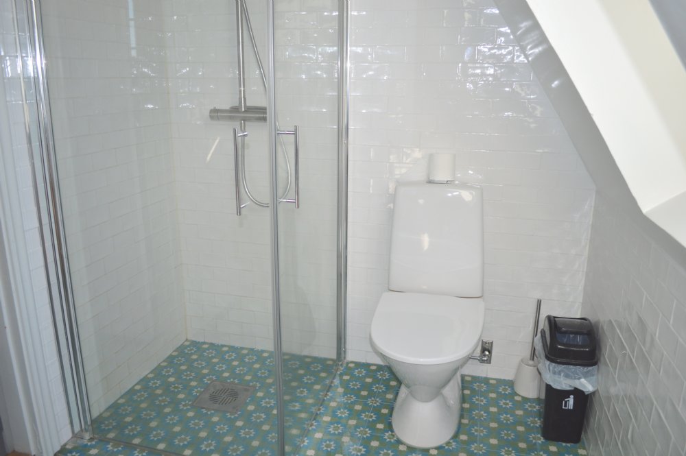 Badrum 2/ Bath room 2&nbsp;