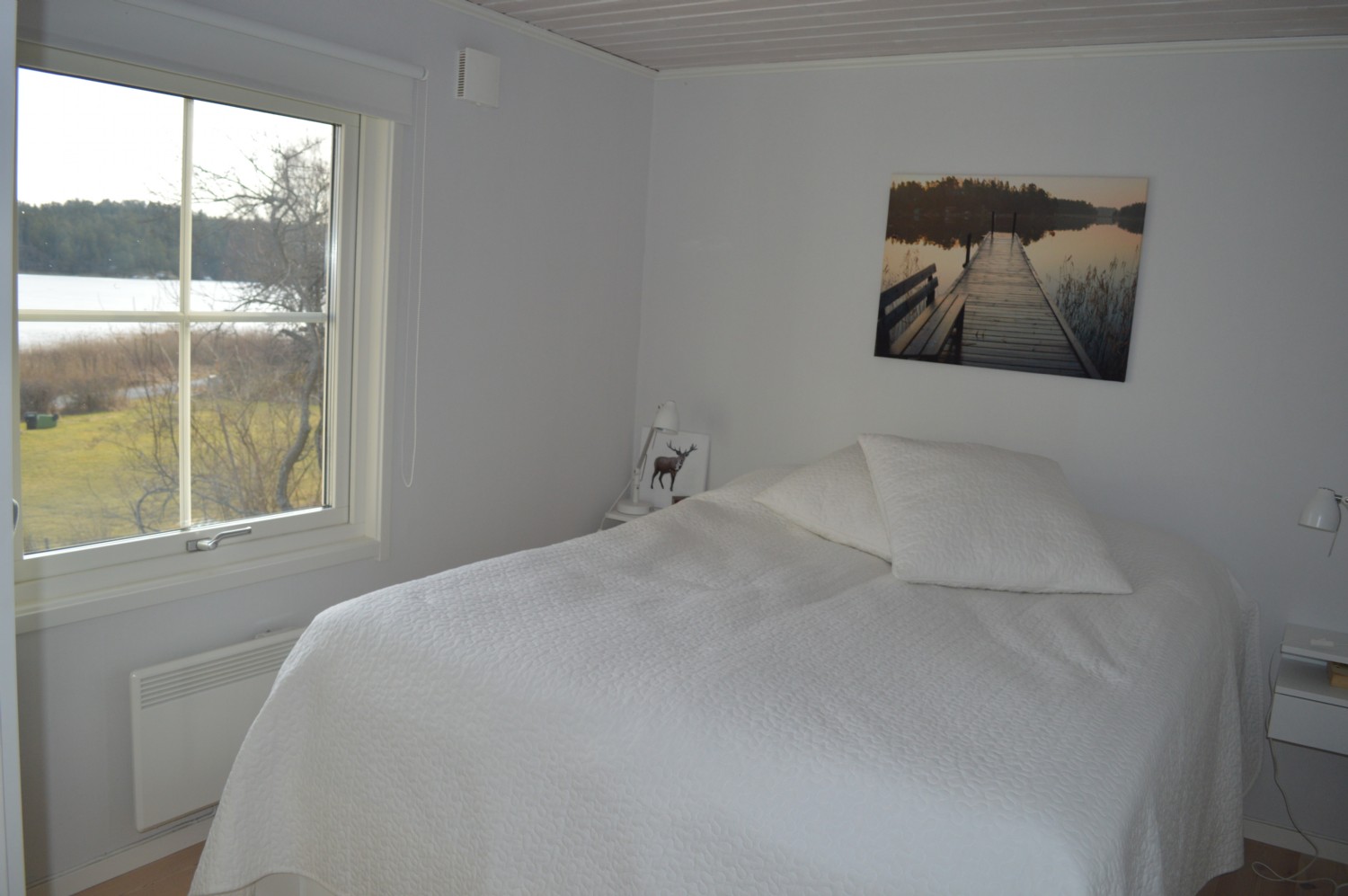 Sovrum 1 n.n/ bed room 1 entrance floor 