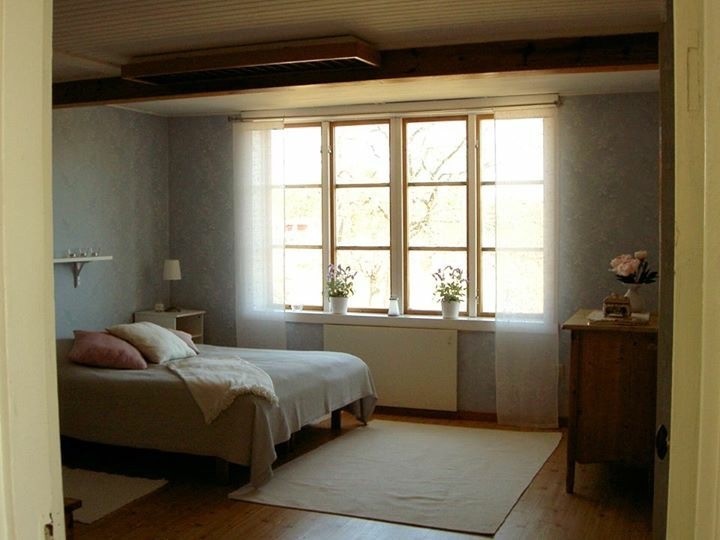 Sovrum 2 övervåning/ Bed room 1 first floor