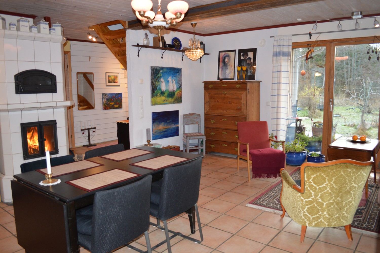 Matplats för 6 p./ Dining area for up to 6 p.