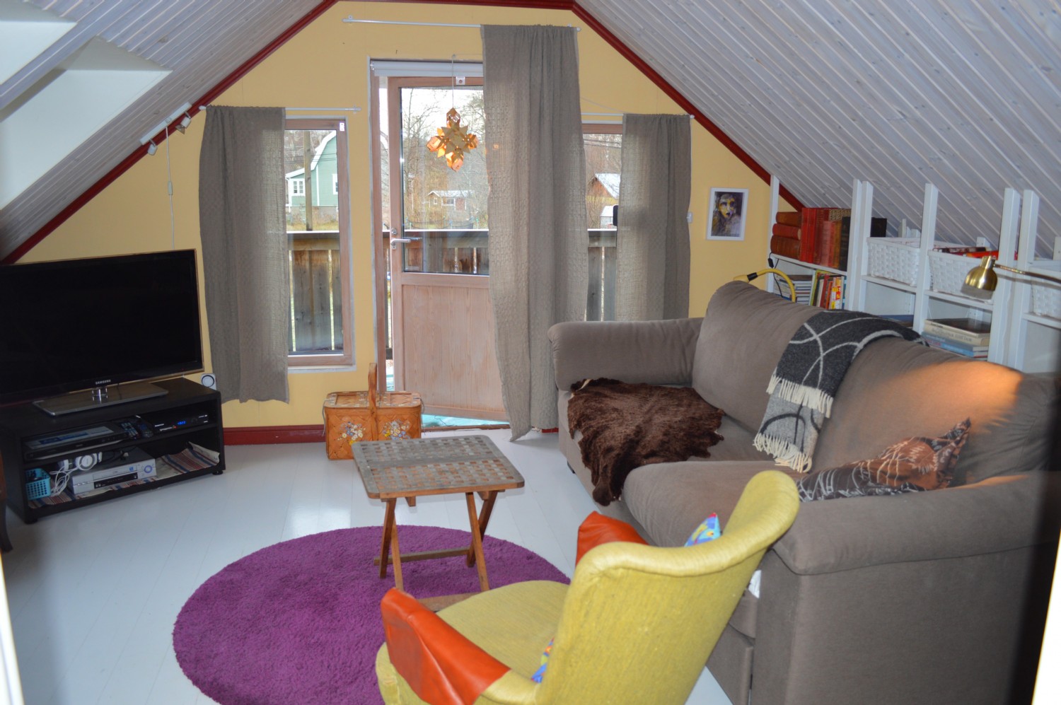 Allrum ö.v/ Living room upper floor