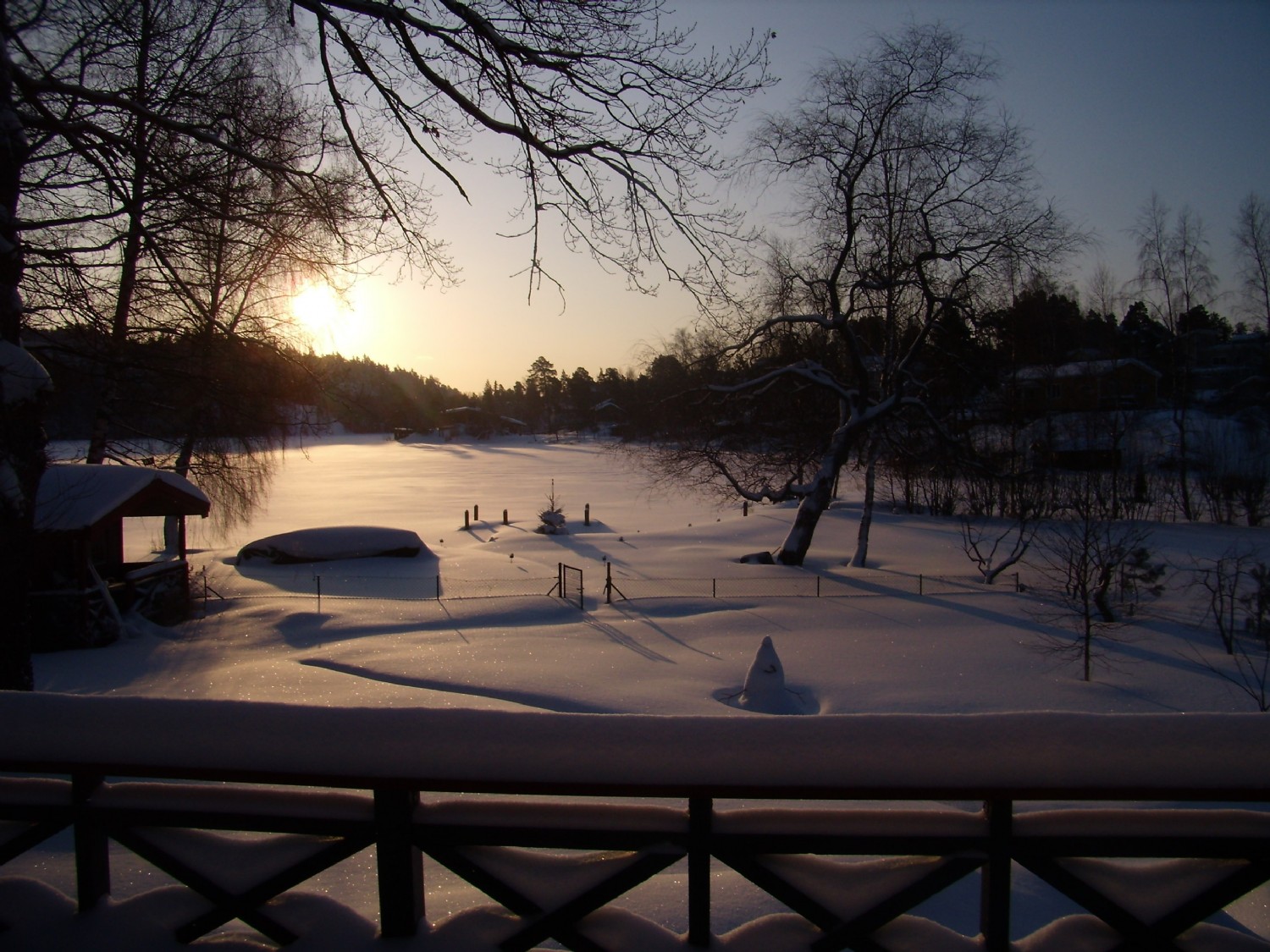 Sjtomt vy frn huset/ See plot vinter view from the house 