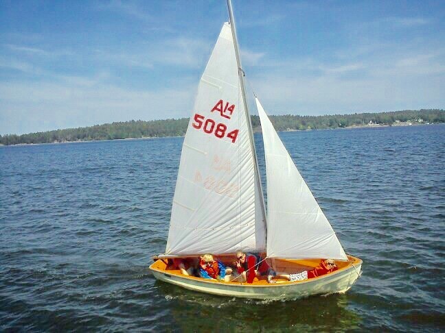 Segeljolle Askeladden att hyra/ Askeladden Dinghy to rent