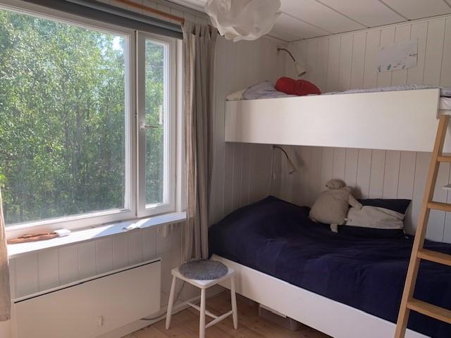 Sovrum 1, 3 bddar/ Bed room 1, 3 beds 