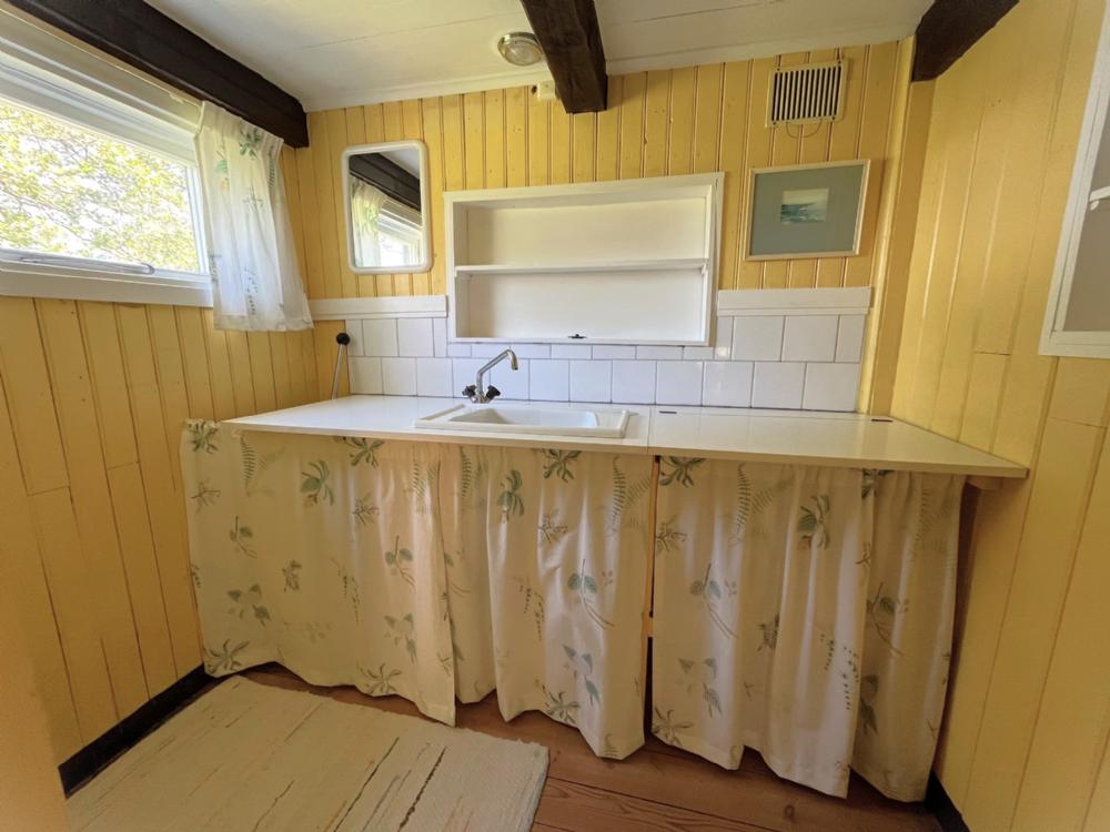 Tvättrum i huset / Main house