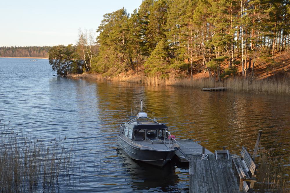 Private boat, rowing boat possible to let 