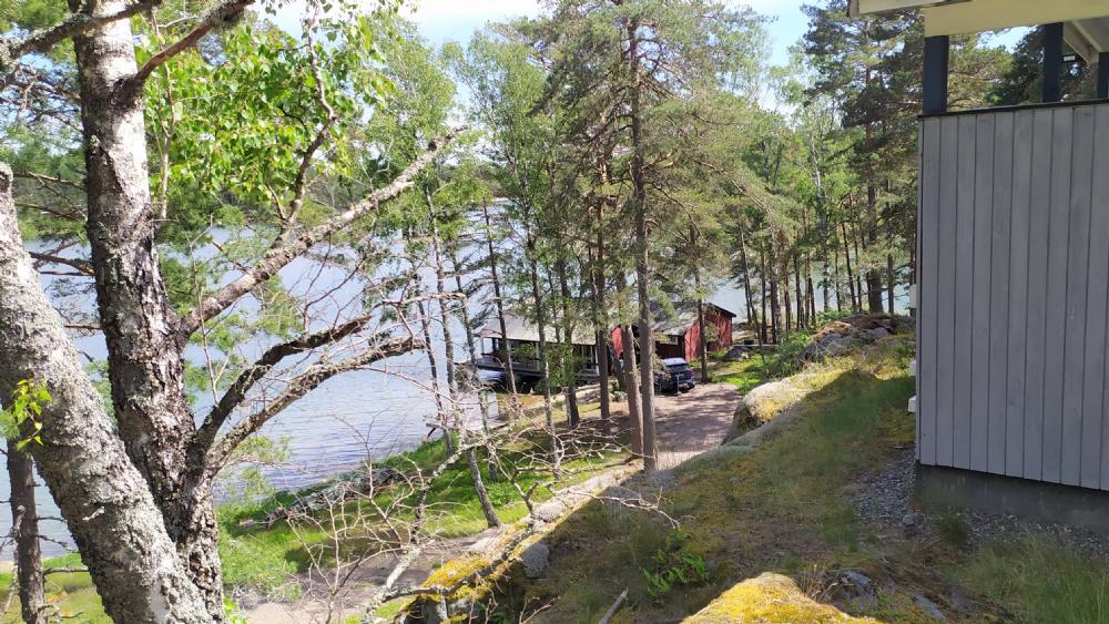 Vy från övre huset/ View from upper house