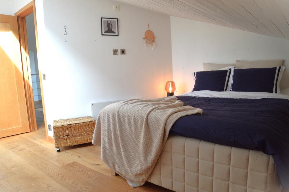 Sovrum 3 .V/ Bedroom 3 upper floor 