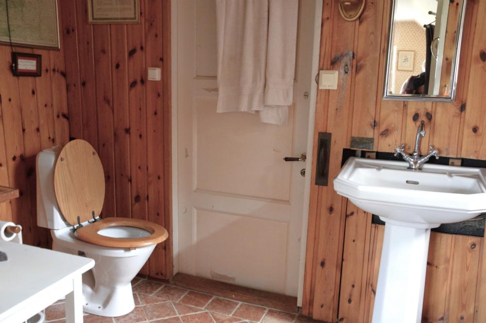 Badrum/ Bath room 