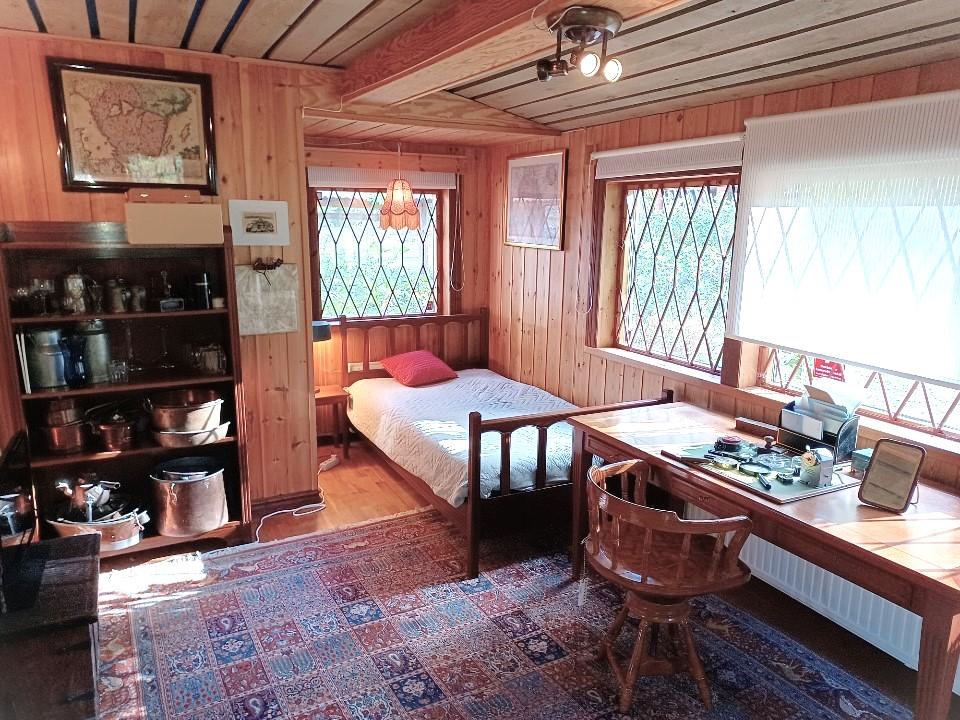 Sovrum 1 n.v/ Bed room 1 entrance floor 