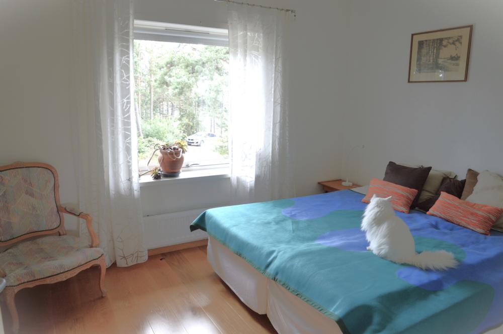 Sovrum 1/ Bed room 1 