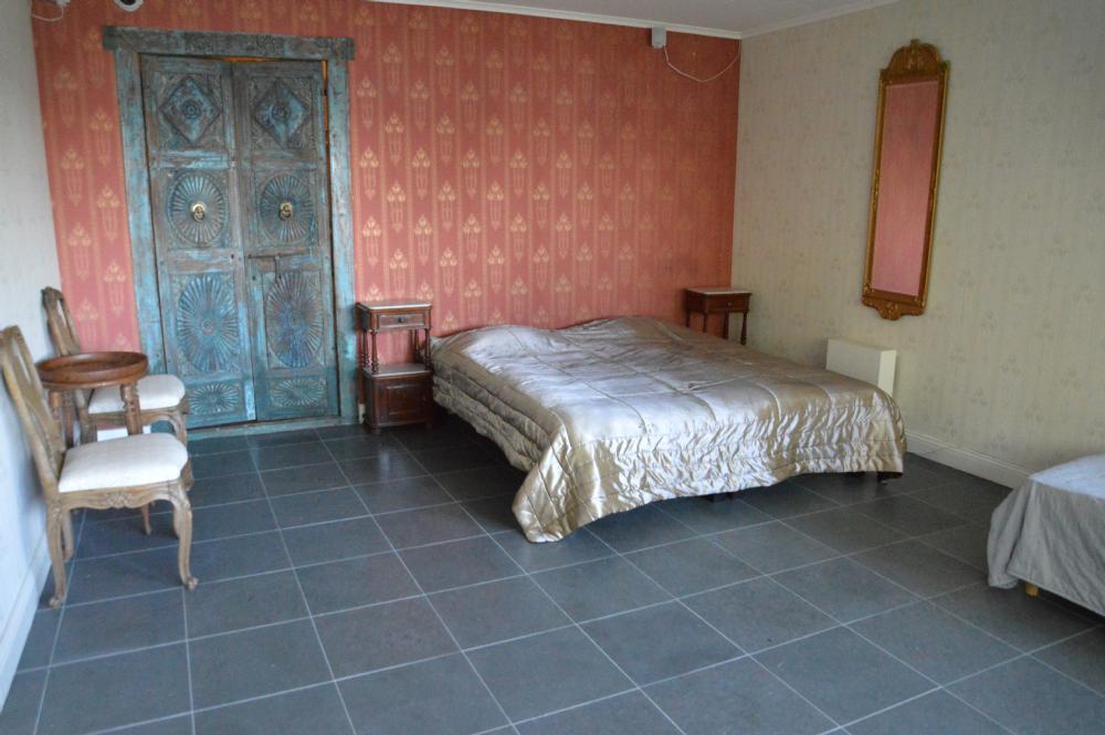 Sovrum nedervåning soutteräng/ Bedroom basemen