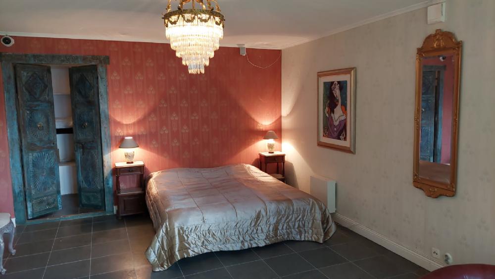 Sovrum nederv�ning soutter�ng/ Bedroom basemen&nbsp;